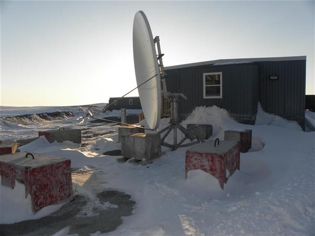 Satellite dish service by Mark Erney for Baker Lake, Nunavut, Canada Gold Mining Camp Picture 32