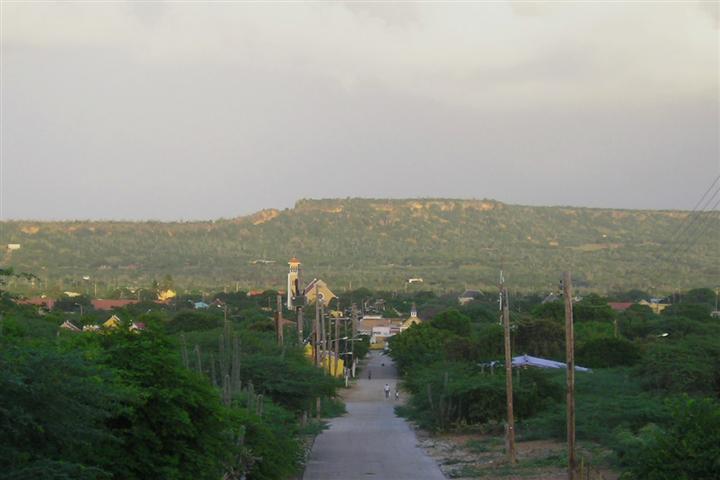 Satellite earth station removal Mark Erney pictures and images Caribbean Nederlands Dutch Antilles island Bonaire village Pic 11