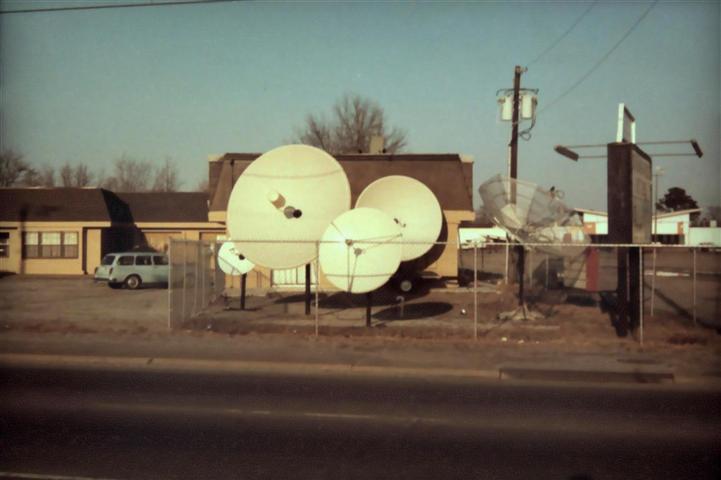 Picture Of Independent Satellite Systems Store Front In 1985
