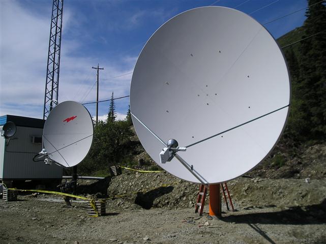3.8 Meter Satellite Dish Installation Yukon Territory, Canada Pictures and Images Pic 3